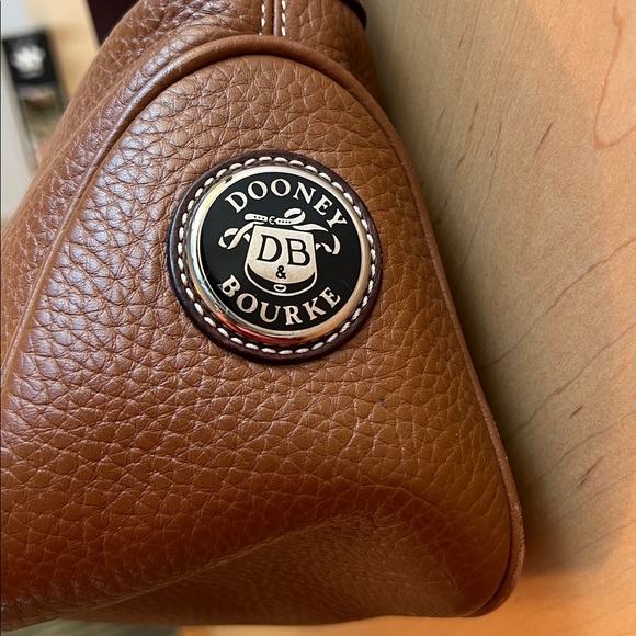 DOONEY & BOURKE All Weather Leather Handbag - Picture 2 of 9